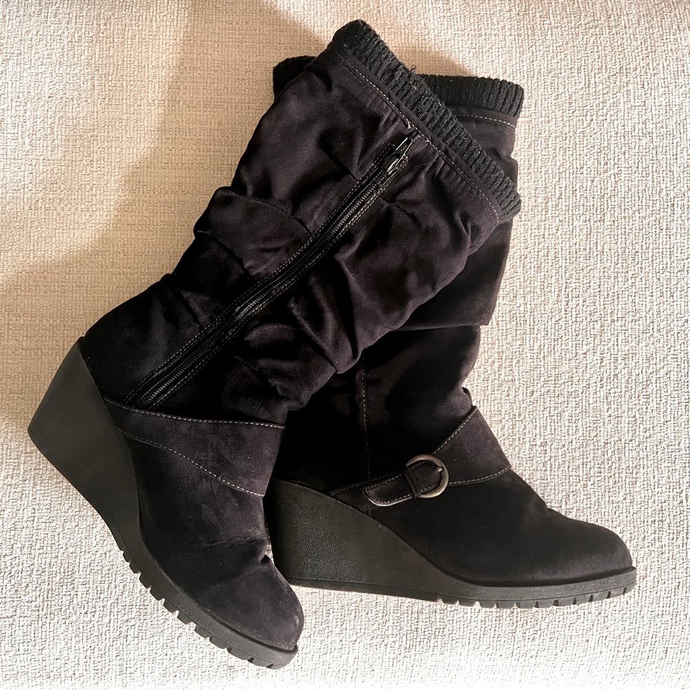 Black Wedged High Boots with Buckle Strap
